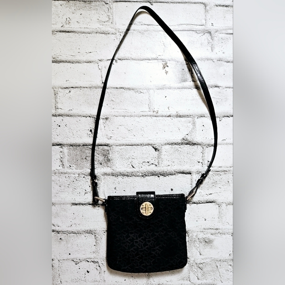 DKNY Monogram Logo Crossbody Bag Black Gold Turn Lock Purse